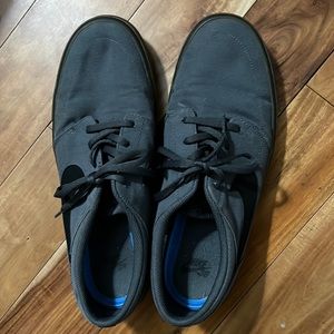 Nike Men’s SB Portmore Gray/Gum Sole